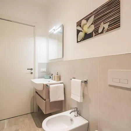 公寓 Amazhome - New & Comfort, Per Perfetta *