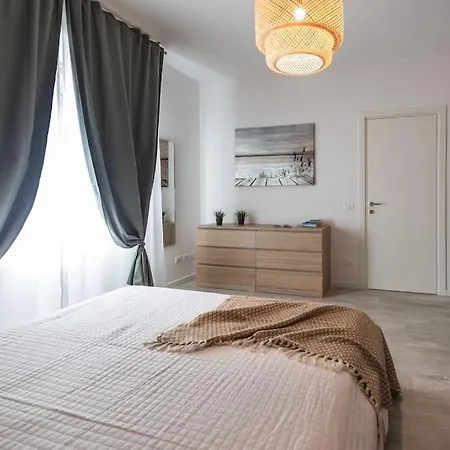 Appartement Amazhome - New & Comfort, Per Perfetta